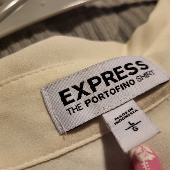 Express Portofino Blouse - Picture 2 of 4